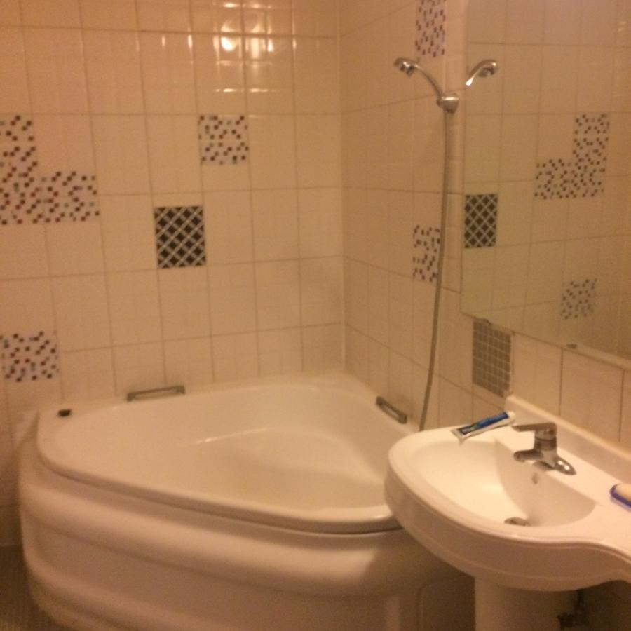 Romance Hotel Chungju Bagian luar foto
